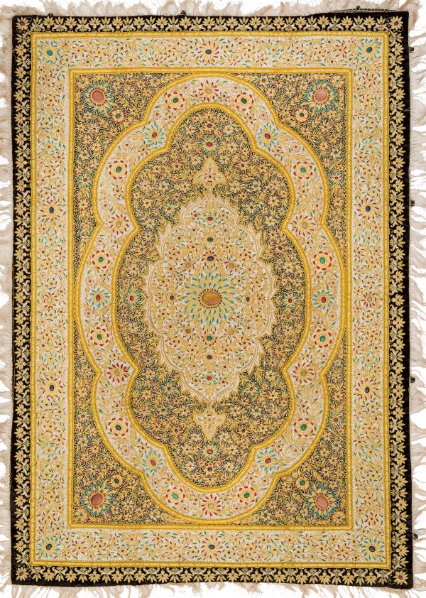 Kostbare iranische Stickerei