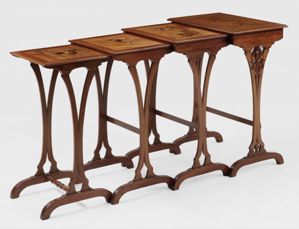 Jugendstil-Satztisch von Emile Gallé