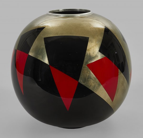 Kugelvase im Art Déco-Stil