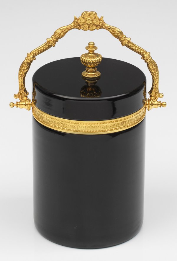 Eleganter Eiswürfelbehälter