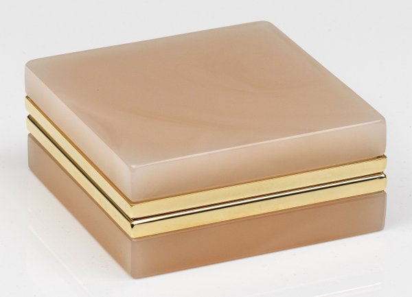 Quadratische Art Déco-Dose