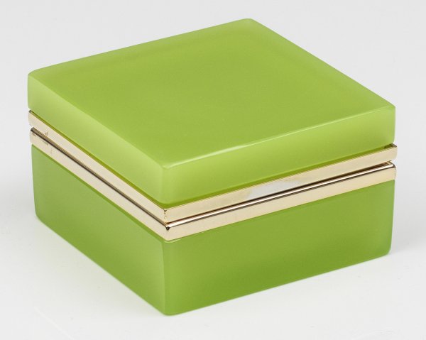 Quadratische Art Déco-Dose