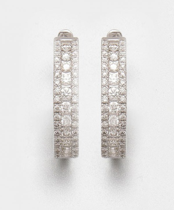 Paar feine Brillant-Creolen