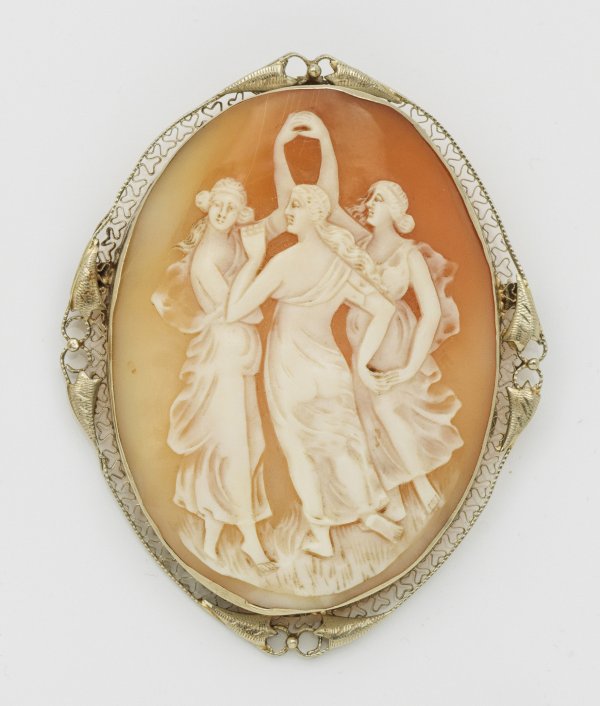 Jugendstil Muschelkamee-Brosche