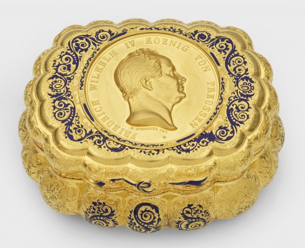 Bedeutende Präsent-Gold-Tabatiere