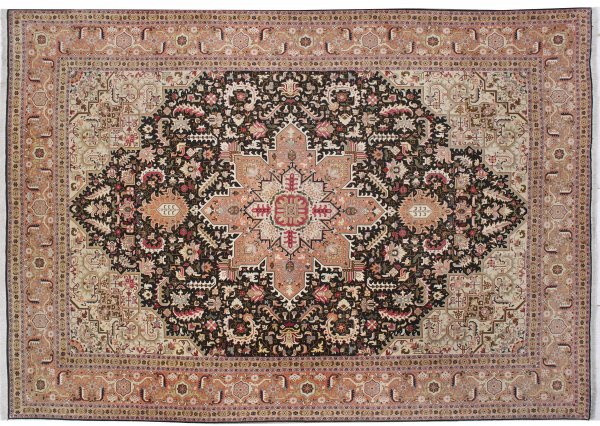 Großer Täbris-Teppich