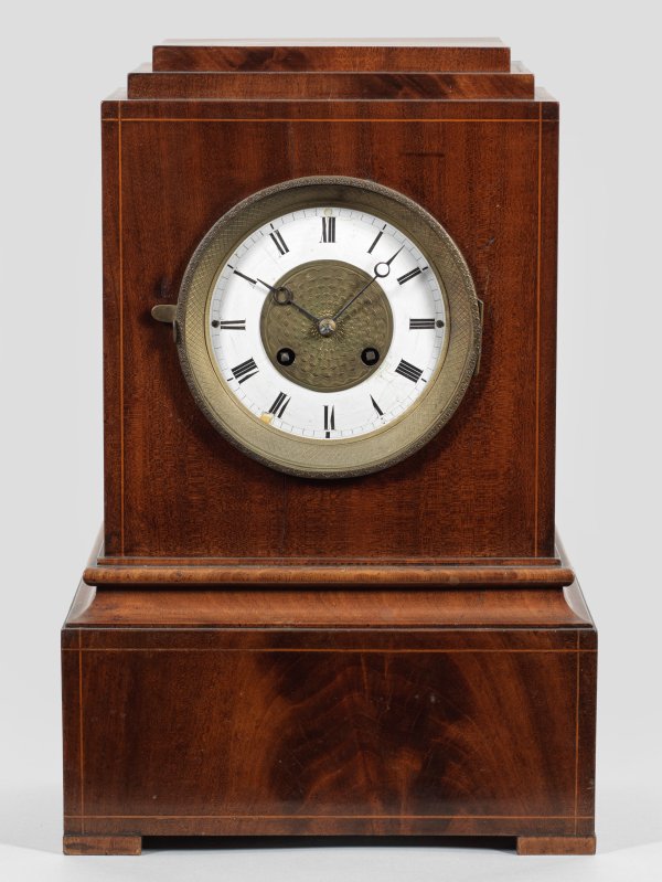 Biedermeier-Kommodenuhr
