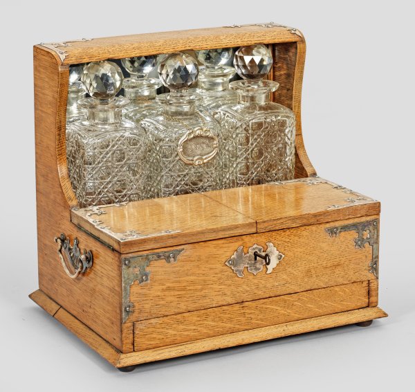 Historismus-Tantalus