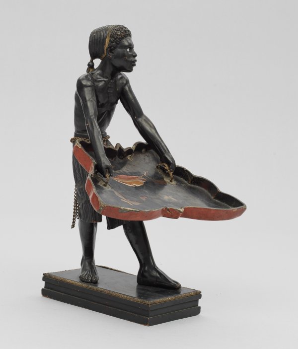 Skulpturale Visitenkartenschale