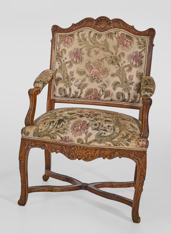 Armlehnsessel im Régence-Stil