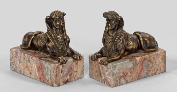 Paar Sphingen als Buchstützen