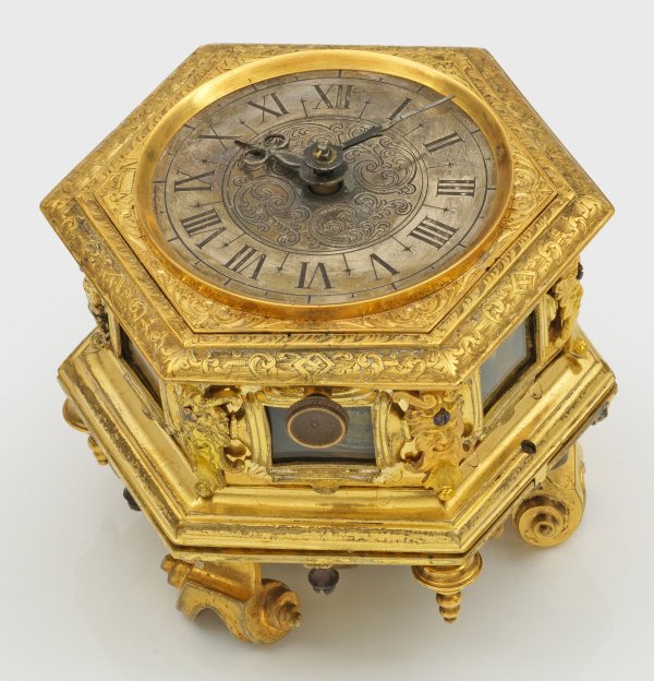 Seltene Friedberger Barock-Horizontal-Tischuhr