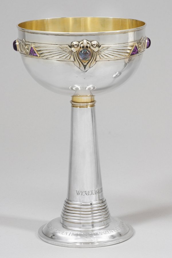 Repräsentativer Jugendstil-Pokal