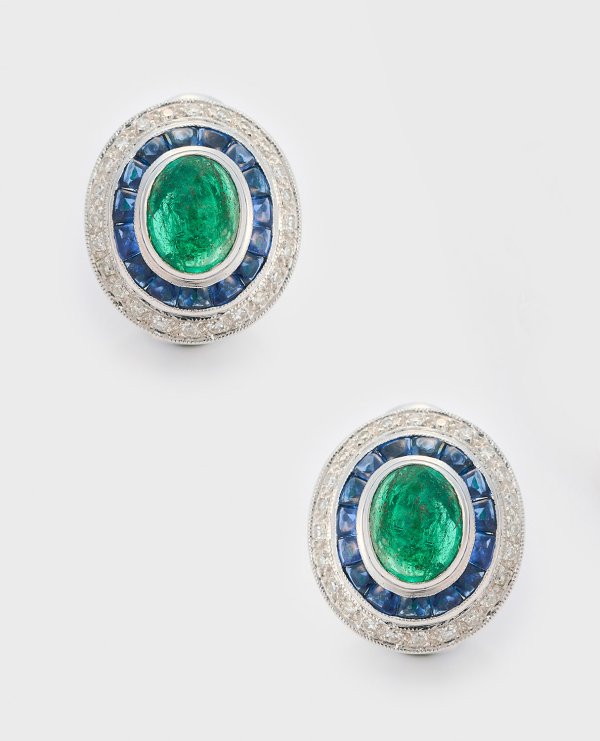 Paar klassische Smaragd-Ohrclips