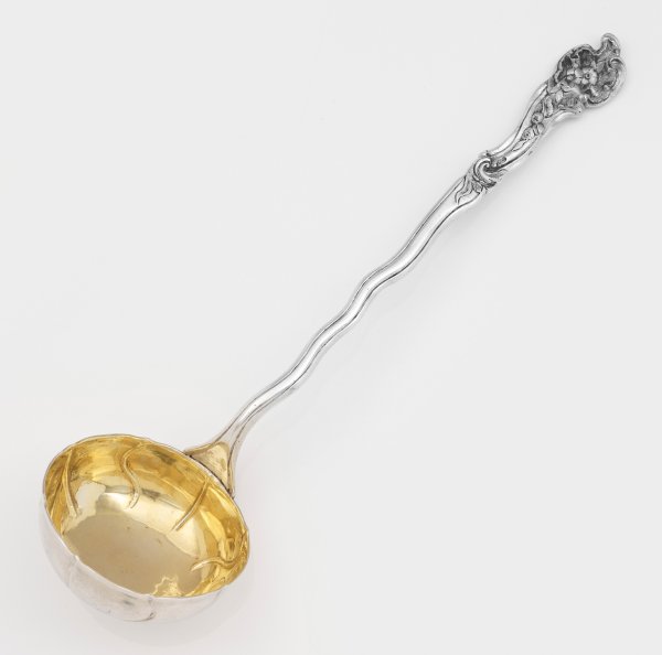 Große Rokoko-Schöpfkelle