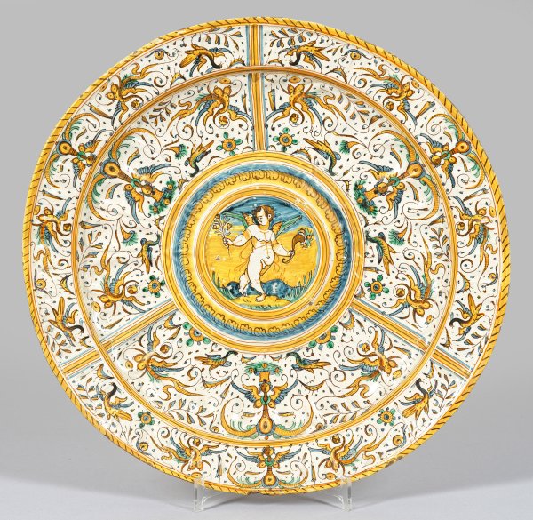 Große Deruta-Schauplatte mit Engeldekor