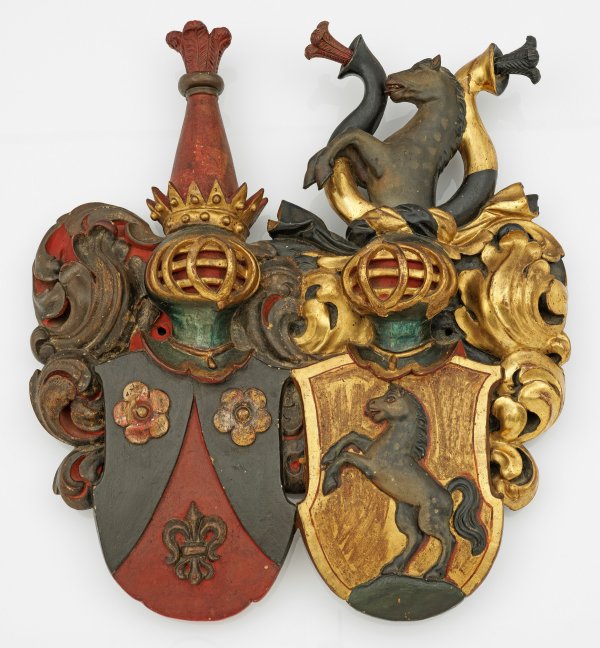 Prächtiges Allianzwappen als Wanddekoration