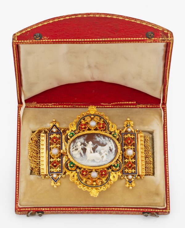 Napoleon III-Armband mit Muschelkamee