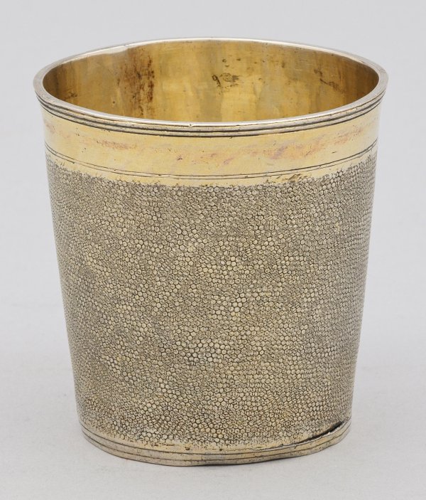 Früher Nürnberger Schlangenhautbecher