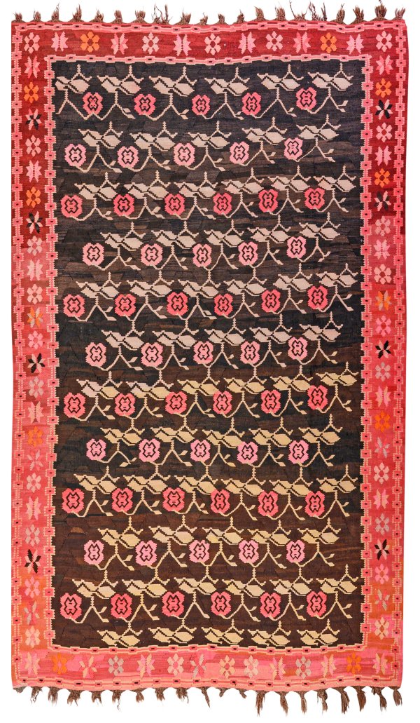 Großer alter kurdischer Kelim