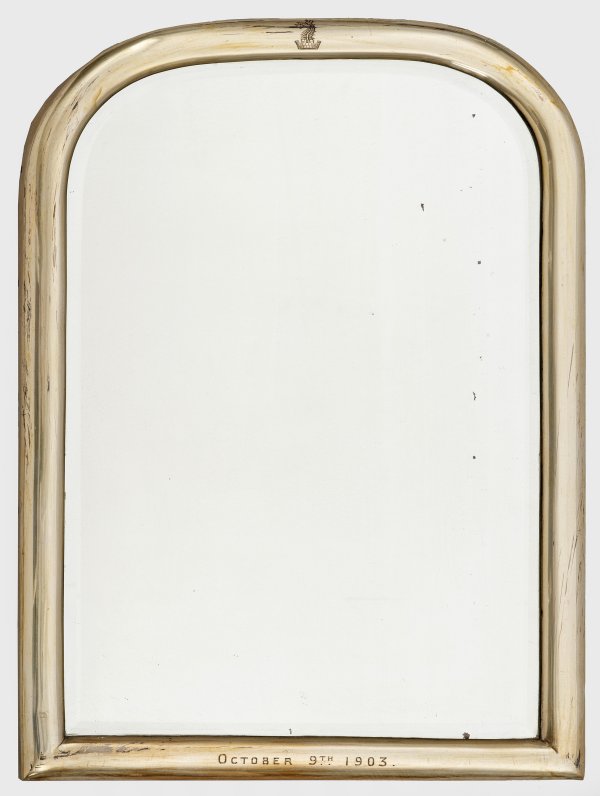 Großer viktorianischer Tischspiegel