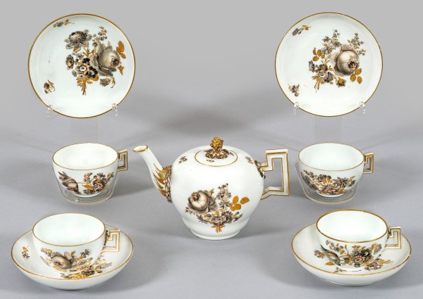 Empire Tee-Set mit Sepiamalerei