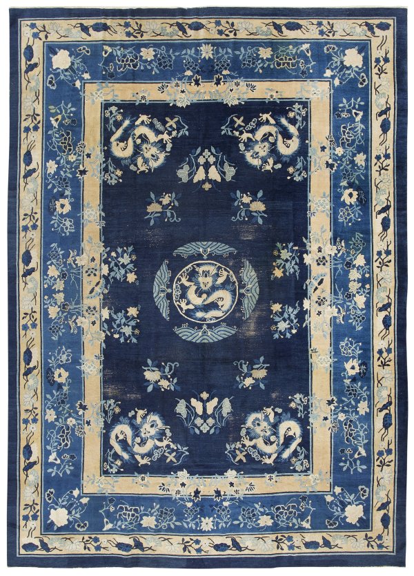 Großer antiker Nighxia-Teppich