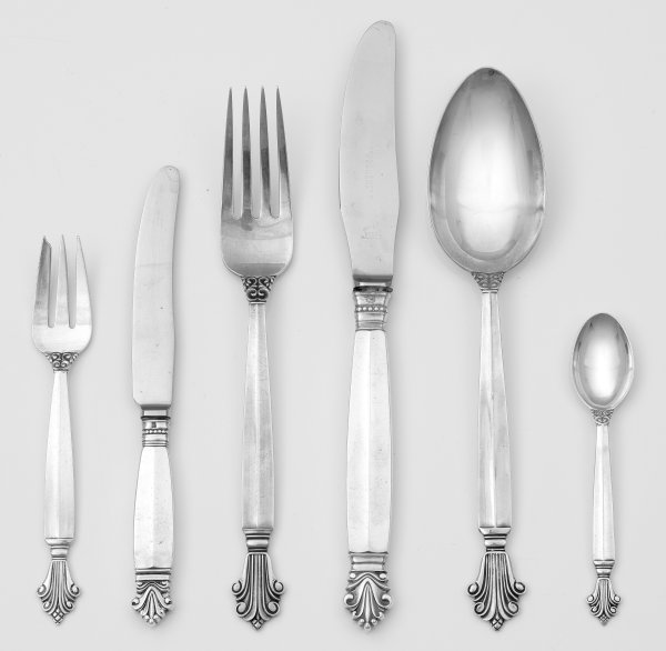 Georg Jensen-Speisebesteck Acanthus für 6 Personen
