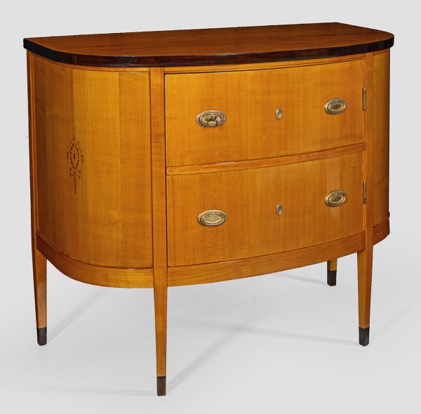 Neoklassizistische Demilune-Anrichte