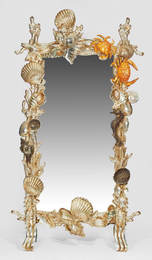 Großer Wandspiegel im Grottenmöbel-Stil